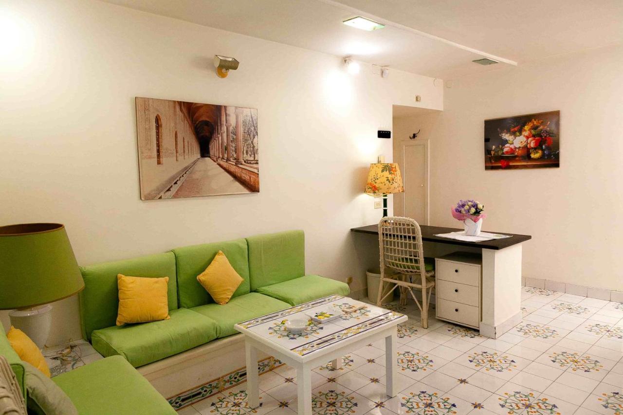 Casa vacanze Belledonne Appartamento Napoli Esterno foto